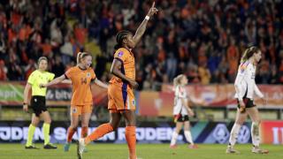 Oranje (v) en Duitsland in evenwicht bij start Nations League